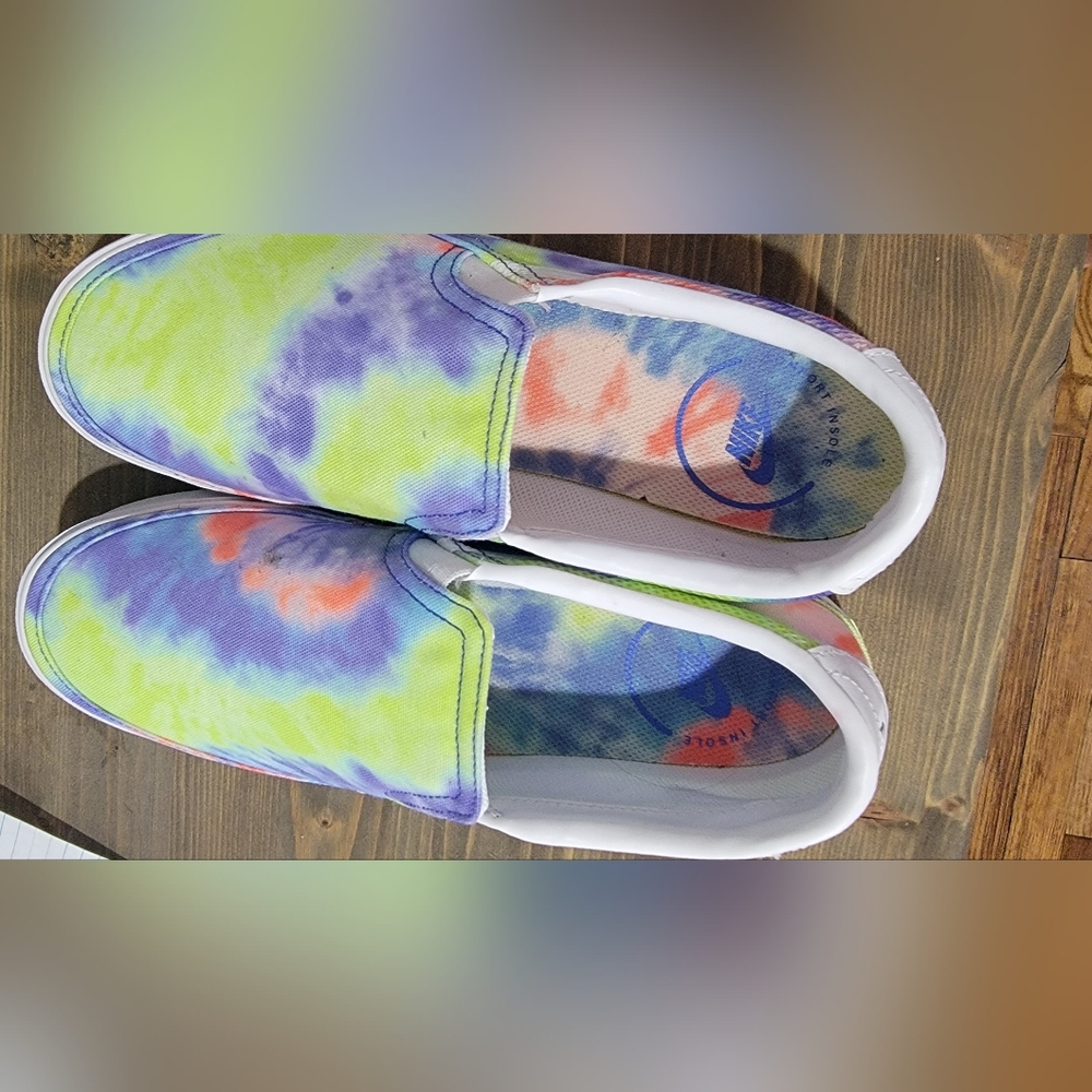 New Nike Slip Obs